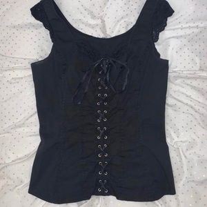 Morbid threads top